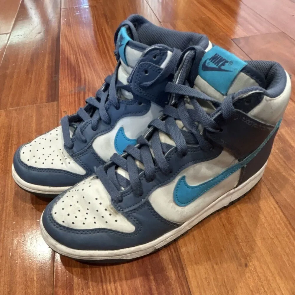 Nike Dunk Boys Blue & White High Top Leather Sneakers size 5
